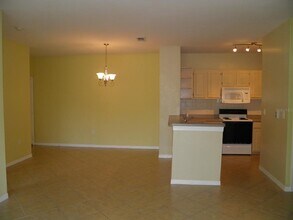 8907 Legacy Ct in Kissimmee, FL - Foto de edificio - Building Photo