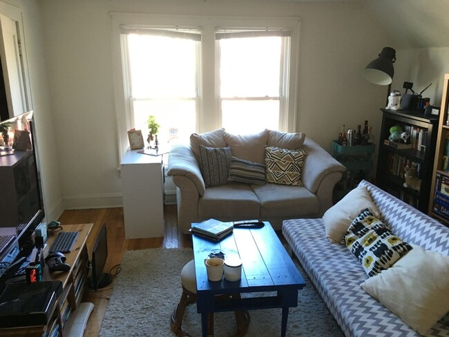 325 W Wilson St-Unit -#3 in Madison, WI - Building Photo - Building Photo