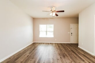 6300 Paw Village Rd in Charlotte, NC - Building Photo - Building Photo