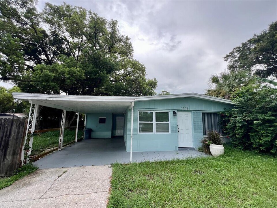 5751 Louisiana Ave in New Port Richey, FL - Building Photo