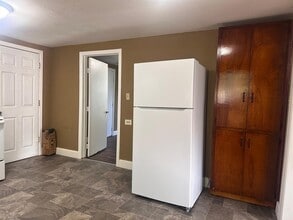 1703 Carter St in Bastrop, TX - Building Photo - Building Photo