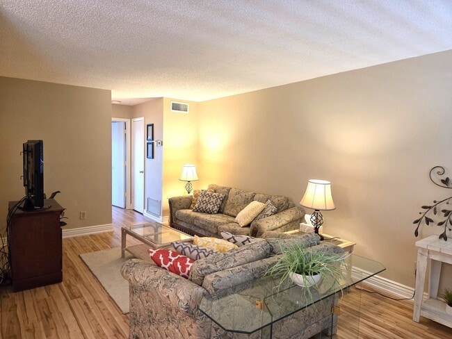 26 Vis Gdns Trl in Vero Beach, FL - Building Photo - Building Photo