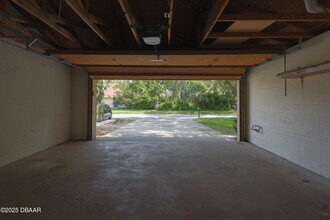 6175 Sequoia Dr in Port Orange, FL - Building Photo - Building Photo