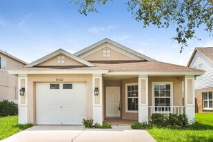 8522 Hawbuck St in Trinity, FL - Building Photo