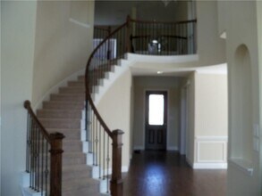 2560 Valley Glen Dr in Little Elm, TX - Foto de edificio - Building Photo