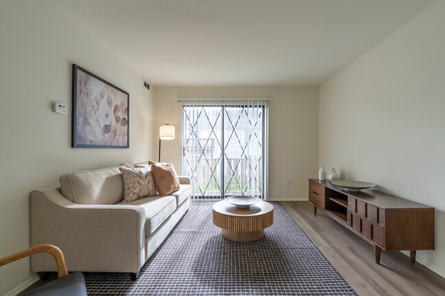 Mill Creek Apartments