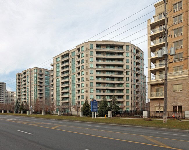 Eiffel Towers Condos in Vaughan, ON - Building Photo - Primary Photo