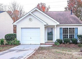 1216 Winding Path Rd in Clover, SC - Building Photo