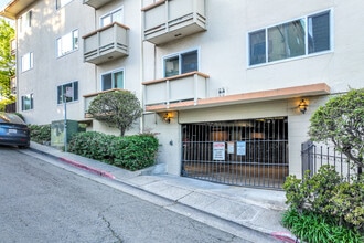 750 Oakland Ave in Oakland, CA - Building Photo - Building Photo