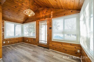 657 Irving St in Denver, CO - Building Photo - Building Photo