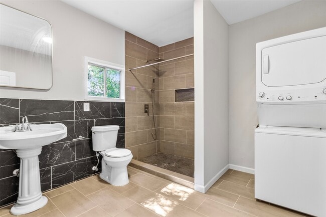 property at 405 Medina St