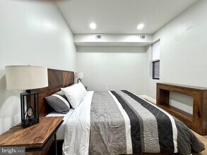 1024 Race St in Philadelphia, PA - Building Photo - Building Photo