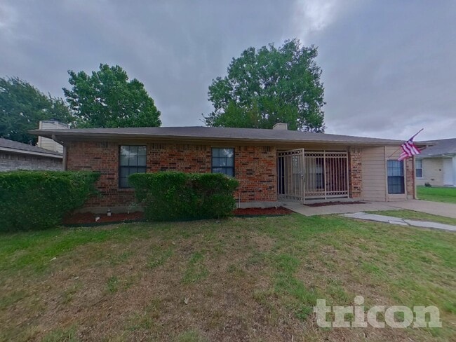 7828 Texridge Dr in Dallas, TX - Building Photo - Building Photo