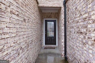 1070 Sunny Lk Dr in Lawrenceville, GA - Building Photo - Building Photo