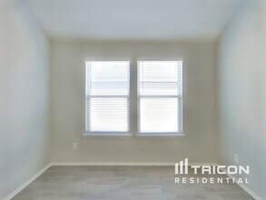 1865 Alamandine Ave in Aubrey, TX - Building Photo - Building Photo