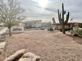 1440 N Idaho Rd in Apache Junction, AZ - Building Photo