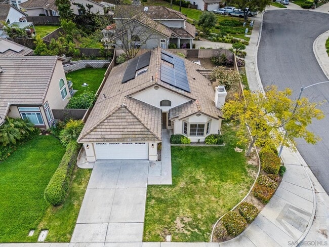 1123 Rocky Point Way in Escondido, CA - Building Photo - Building Photo