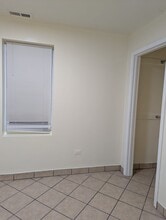 2428 S Homan Ave in Chicago, IL - Building Photo - Building Photo