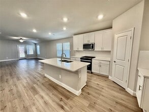 2358 Aspen Hl Dr in Heartland, TX - Foto de edificio - Building Photo