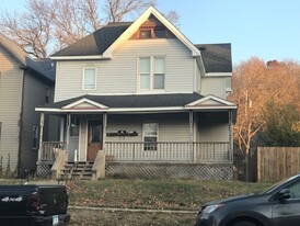 123 S 5th St, Unit 2 in Mankato, MN - Building Photo