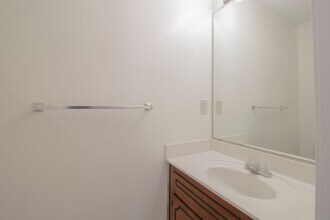 2006 Tynewood Dr in Clarksville, TN - Building Photo - Building Photo