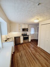 2410 Wrightsville Ave in Wilmington, NC - Building Photo - Building Photo