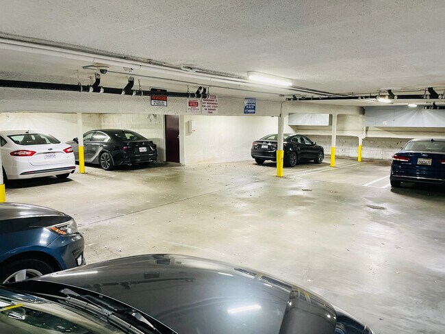 COLBY CORNER in Los Angeles, CA - Foto de edificio - Building Photo