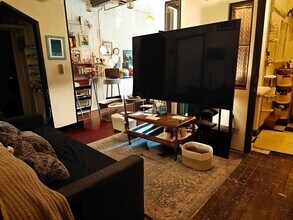 226 Pearl St, Unit 1R in Somerville, MA - Building Photo - Building Photo