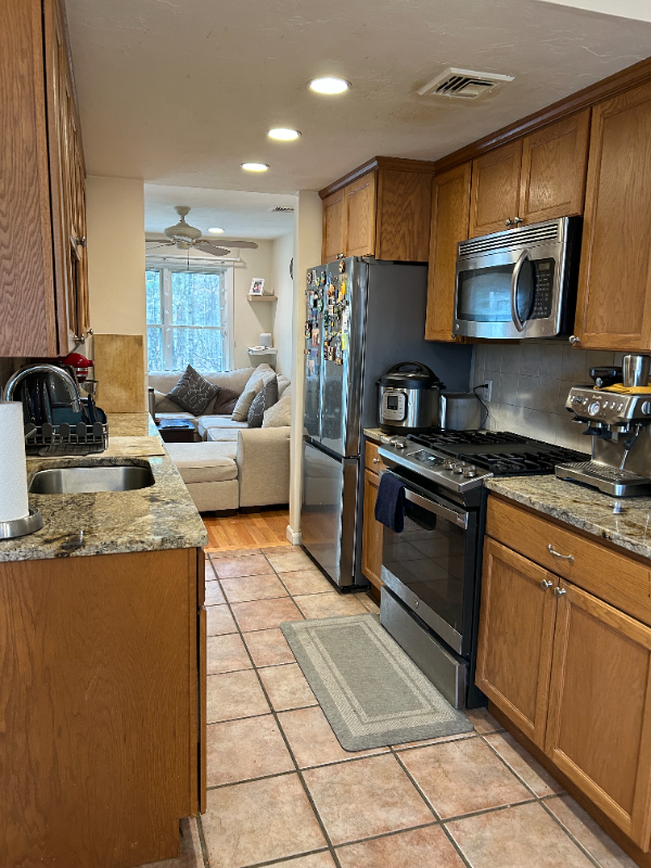 84 Walpole St in Canton, MA - Building Photo - Building Photo
