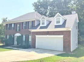 9426 Olivia Ln in Charlotte, NC - Building Photo