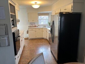20515 Manor Rd in Shorewood, MN - Building Photo - Building Photo