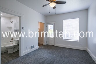 243 S 300 E in Salt Lake City, UT - Building Photo - Building Photo