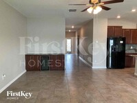 9613 Lemon Drop Lp in Sun City Center, FL - Building Photo - Building Photo