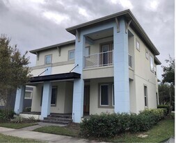 9112 Yonath St in Orlando, FL - Building Photo