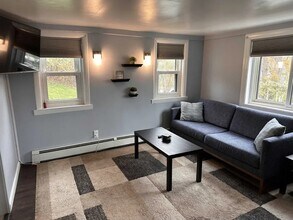 16 Winter St in Somersworth, NH - Building Photo - Building Photo