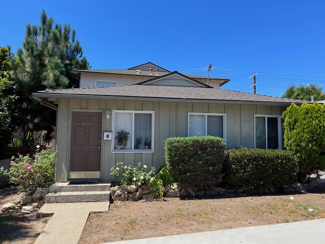 3719 S Centinela Ave in Los Angeles, CA - Building Photo - Building Photo