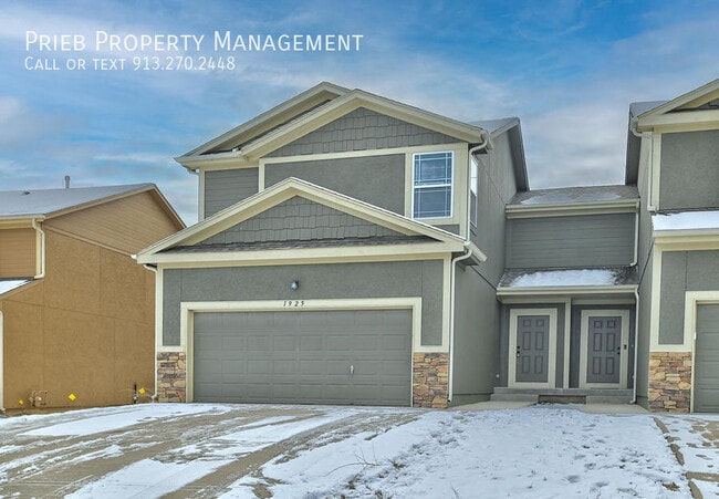 property at 1931 W Surrey St