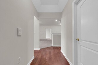 773 Hidden Springs Dr in Lewis Center, OH - Foto de edificio - Building Photo