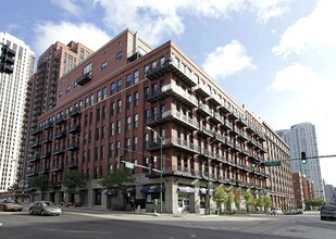 The China Club Lofts in Chicago, IL - Building Photo - Building Photo