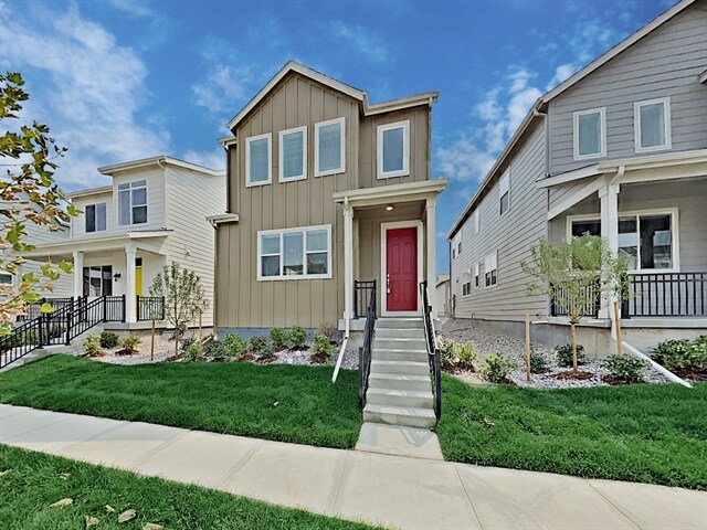 4750 Tanner Peak Trail in Brighton, CO - Building Photo