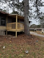 924 W 49th St in Anniston, AL - Building Photo