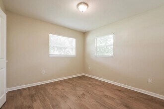 5918 Tavendale Dr in Orlando, FL - Building Photo - Building Photo