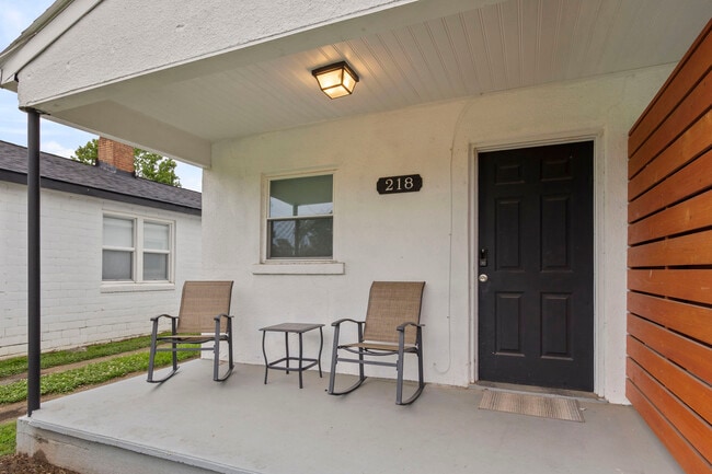 218 Reynolds St, Unit 218 Reynolds St