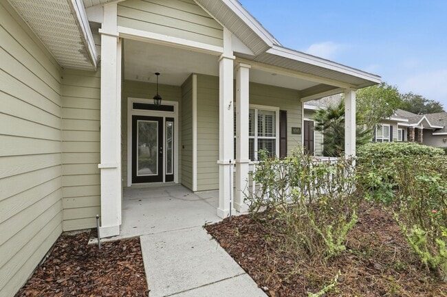 8595 SW 80th Pl in Gainesville, FL - Foto de edificio - Building Photo