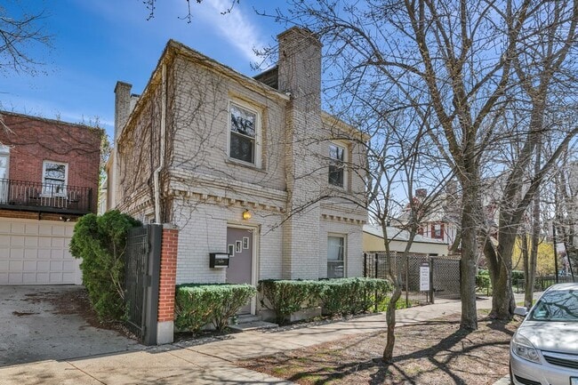 property at 4249 N Hazel St