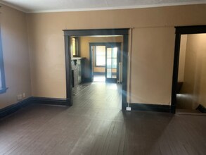 4133 Labadie Ave in St. Louis, MO - Foto de edificio - Building Photo