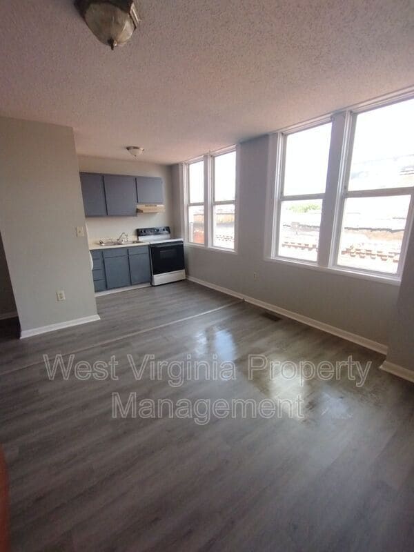 945 Mercer St in Princeton, WV - Building Photo - Building Photo