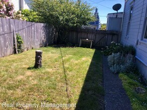 576 Main St in Fortuna, CA - Building Photo - Building Photo