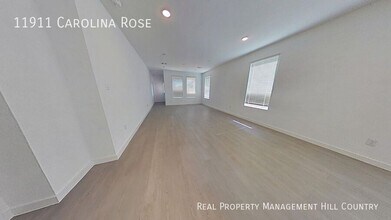 11911 Burnet Rose in Converse, TX - Building Photo - Building Photo