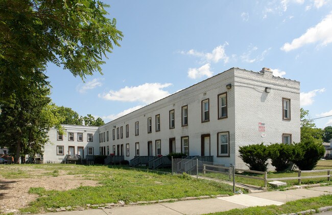 90 E. 8th Avenue in Columbus, OH - Foto de edificio - Building Photo